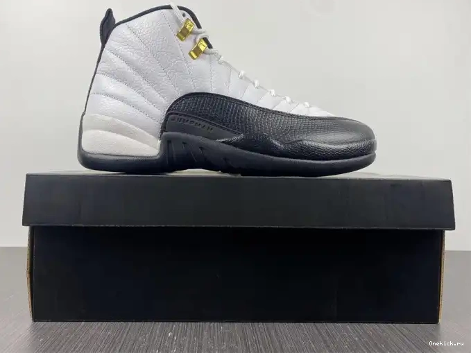 One Kick Taxi (2013) Jordan 12 130690-125 Retro 0523